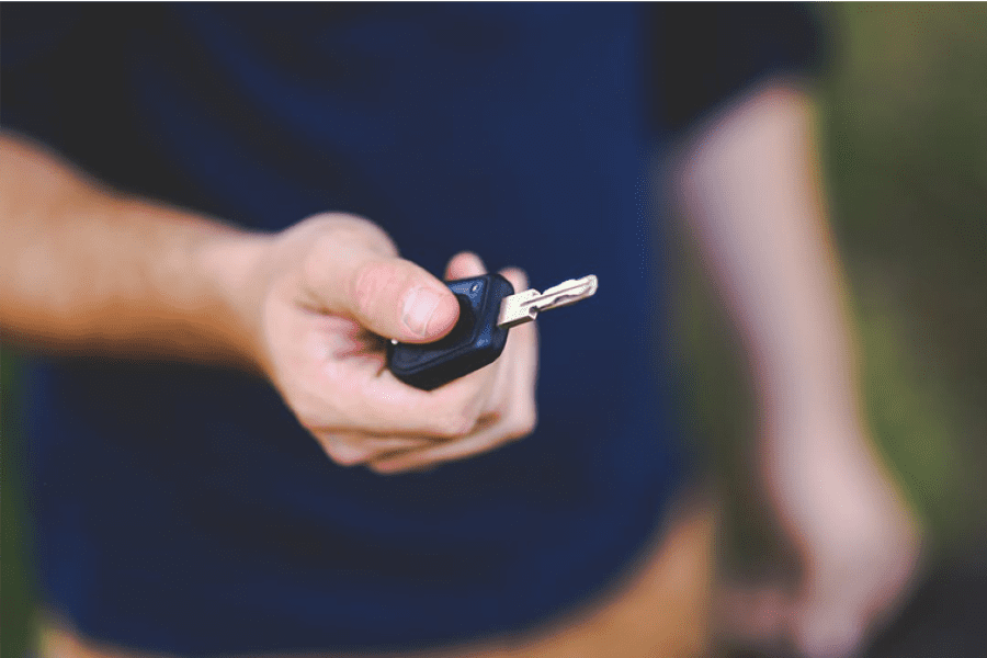 Audi R6 Avant Quattro